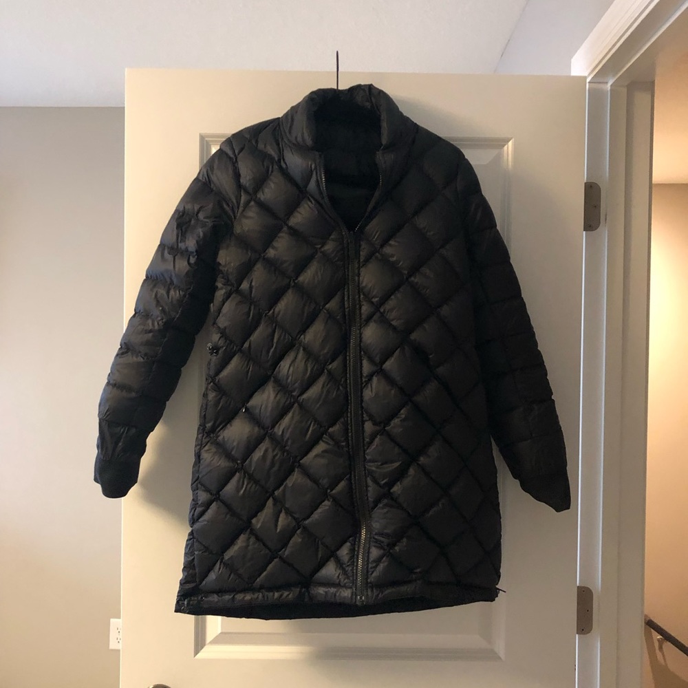 Reversible Lululemon Down Winter Jacket with removable hood